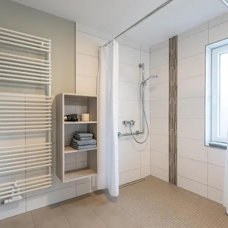 Waastwinj Hotell Utersum