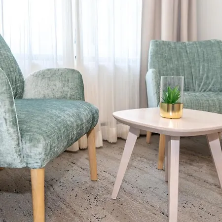 Waastwinj Szálloda Utersum