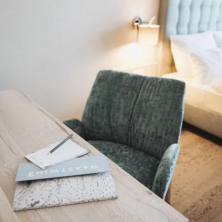 Waastwinj Szálloda Utersum