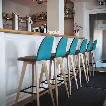 Hotell Waastwinj Utersum